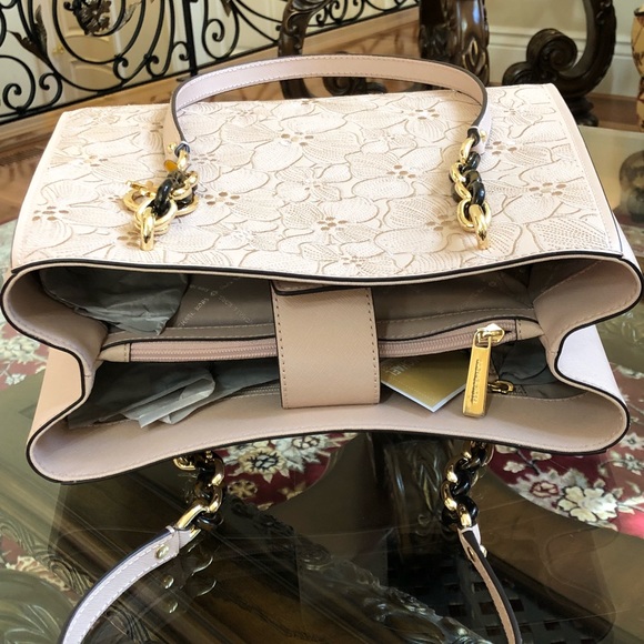 3pcs NWT Michael Kors leather handbag&wallet&pom - Picture 6 of 8